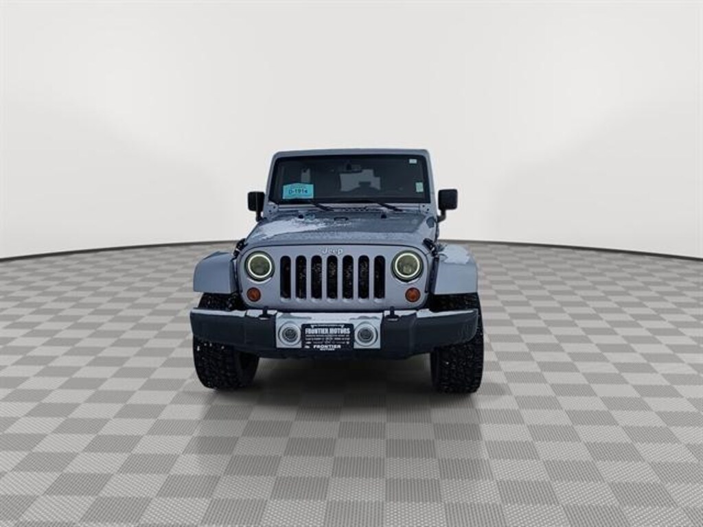 Used 2013 Jeep Wrangler Unlimited Sahara SUV