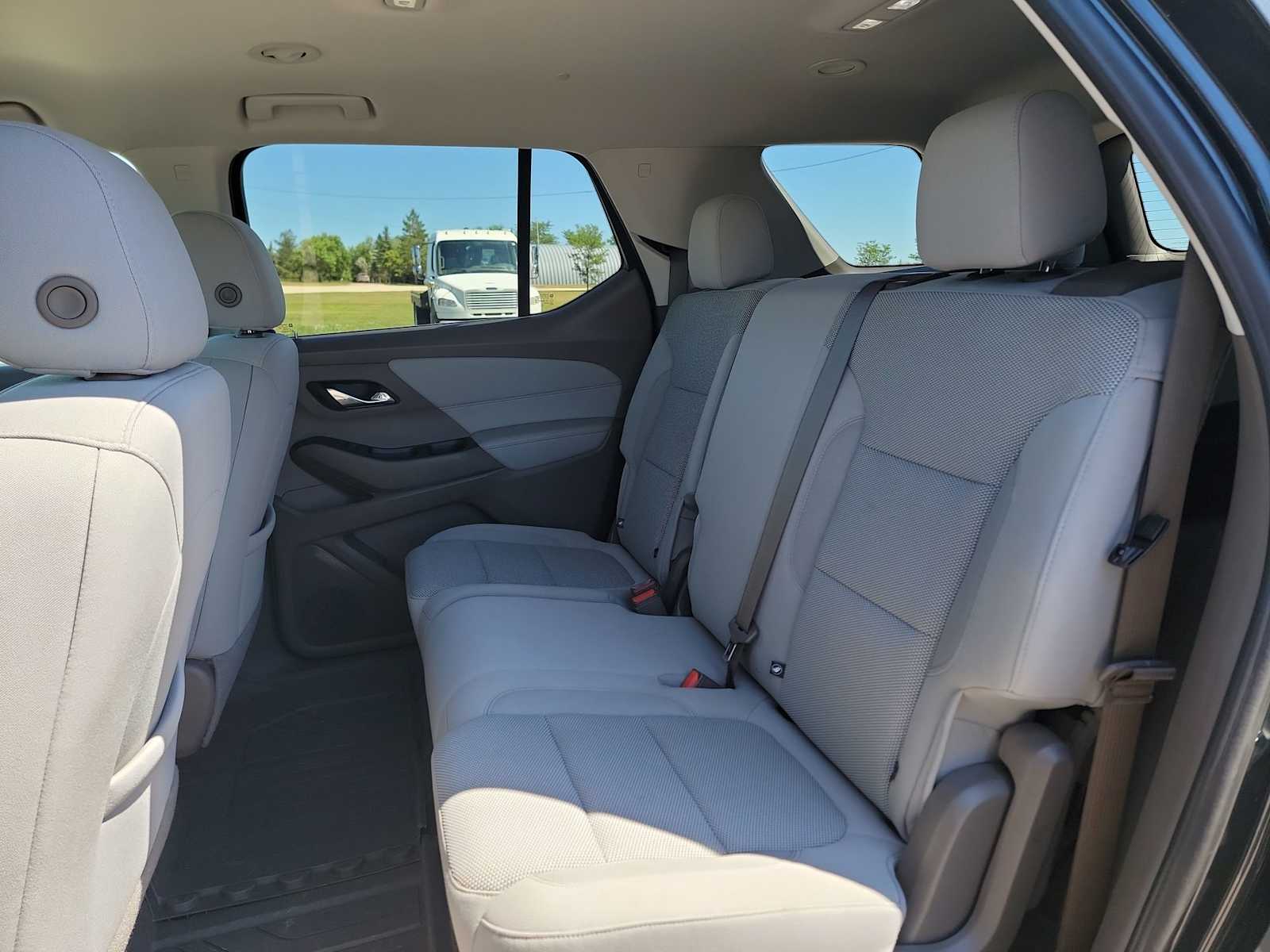2021 Chevrolet Traverse 1LT - Photo 21
