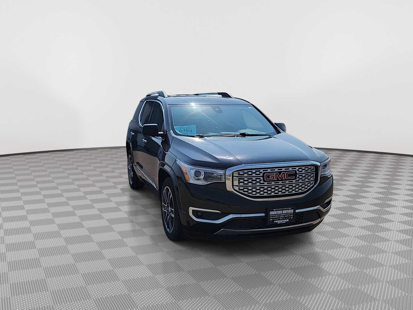 Used 2018 GMC Acadia Denali with VIN 1GKKNXLS4JZ130445 for sale in Winner, SD