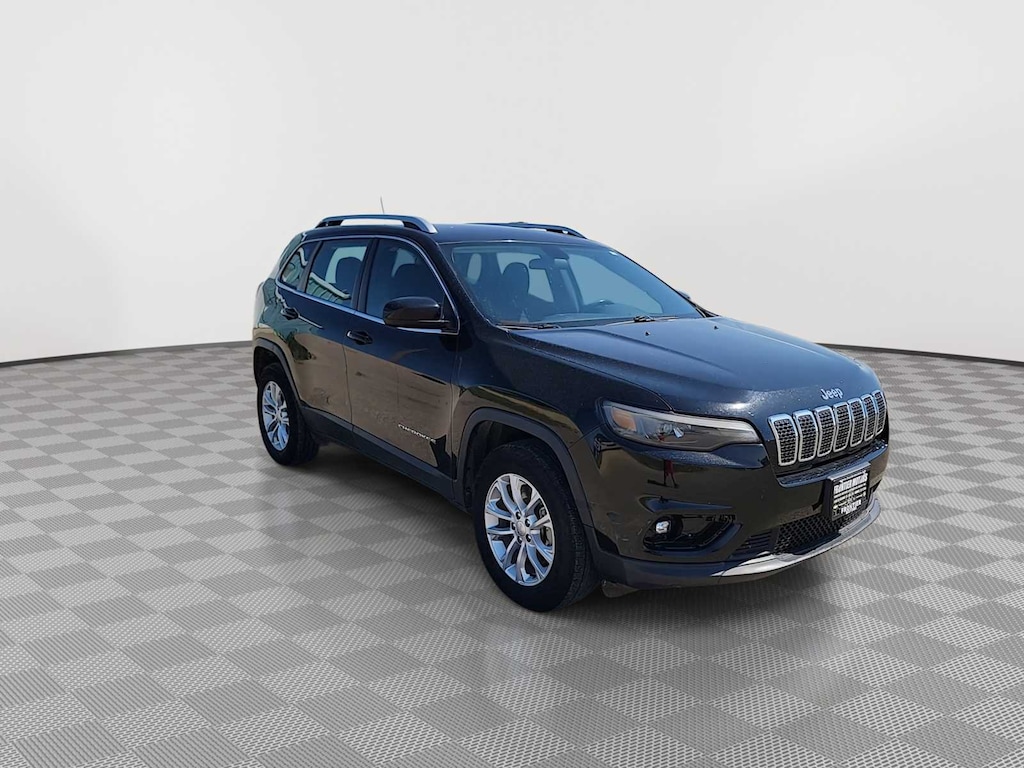 Used 2019 Jeep Cherokee Latitude 4x4 SUV