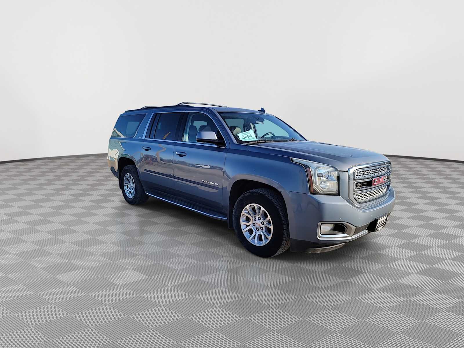 Used 2015 GMC Yukon XL SLT with VIN 1GKS2HKC8FR638143 for sale in Winner, SD