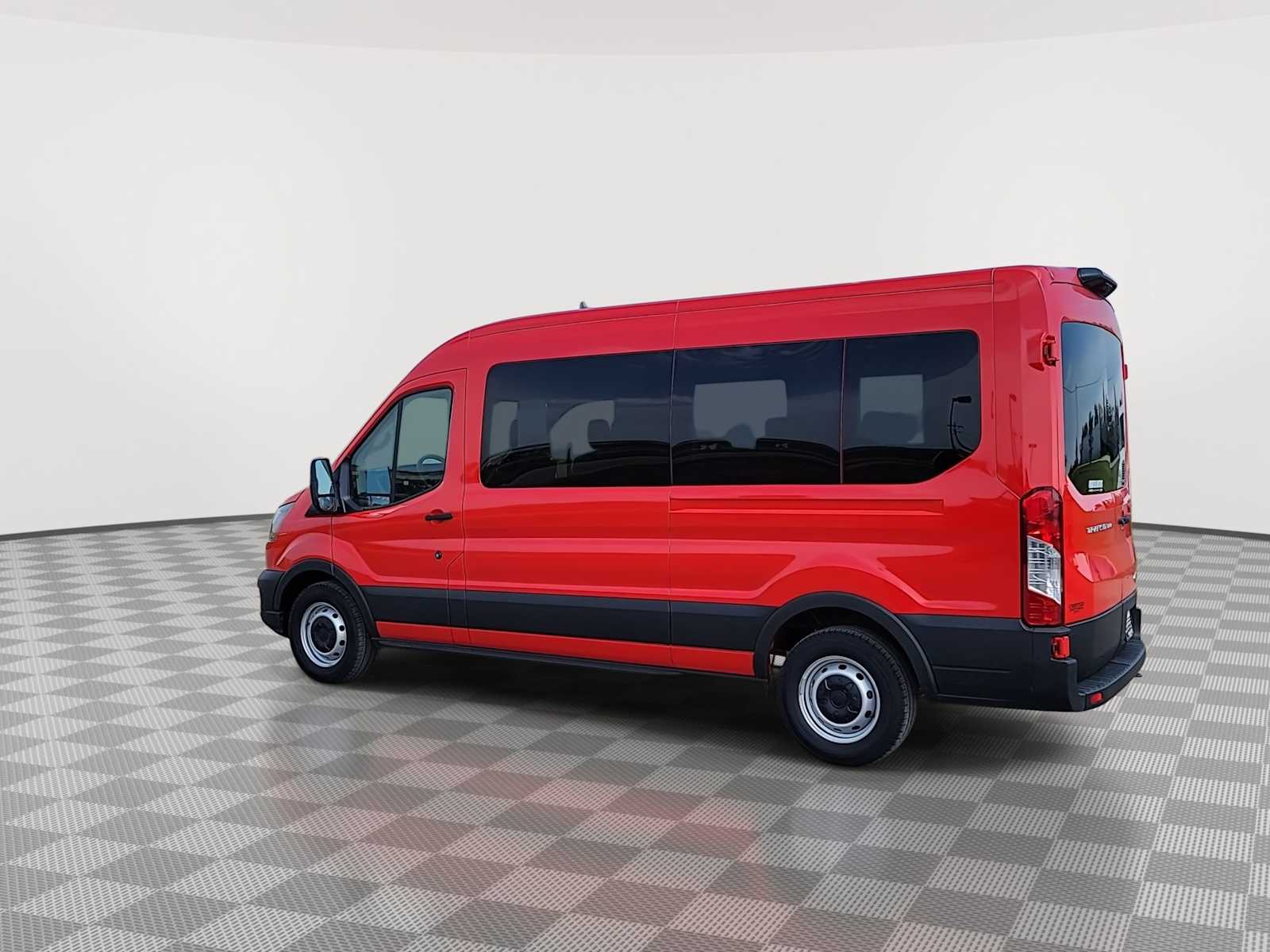 2024 Ford Transit Passenger Van XL - Photo 6