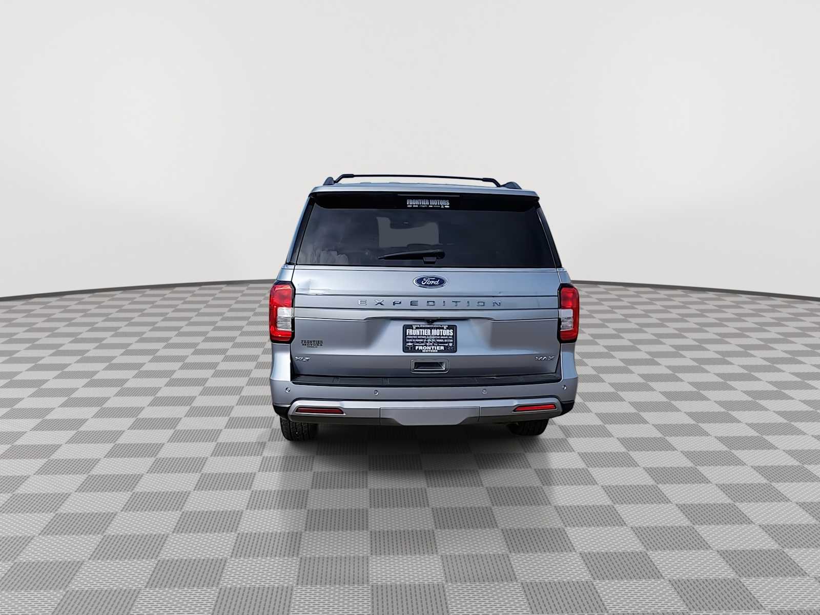 2024 Ford Expedition XLT - Photo 7