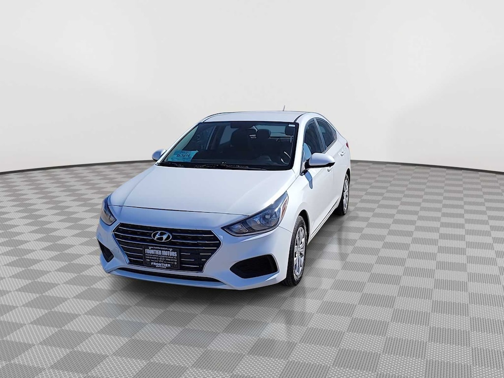 Used 2021 Hyundai Accent SE Sedan