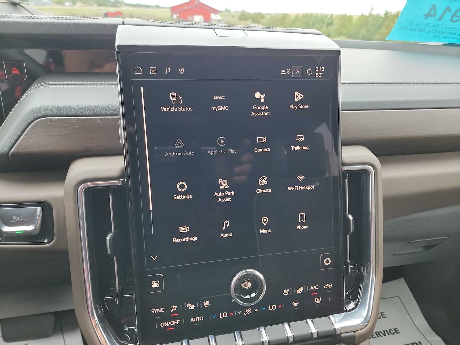 2026 GMC Yukon XL Denali Ultimate - Photo 16
