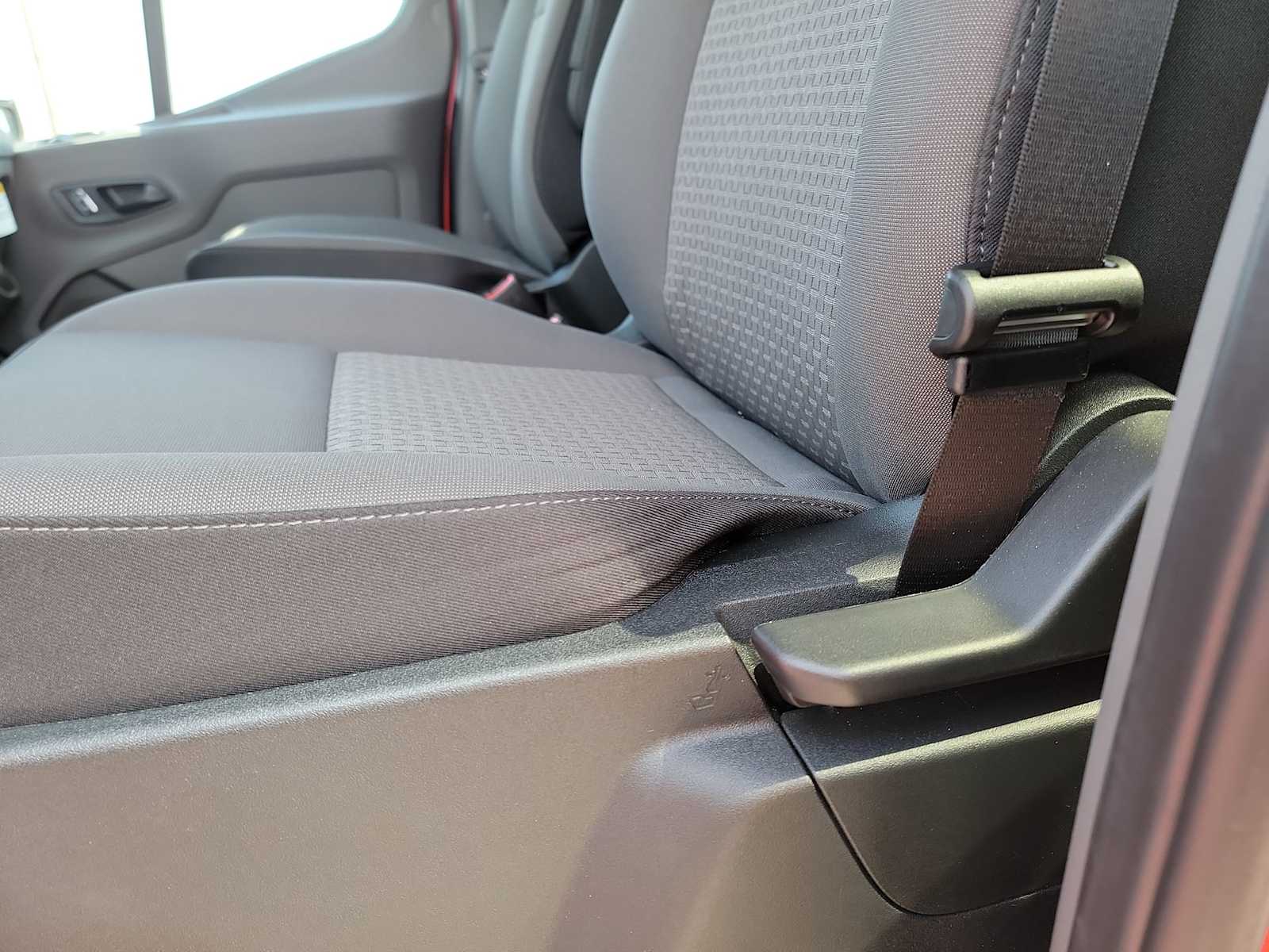 2024 Ford Transit Passenger Van XL - Photo 12