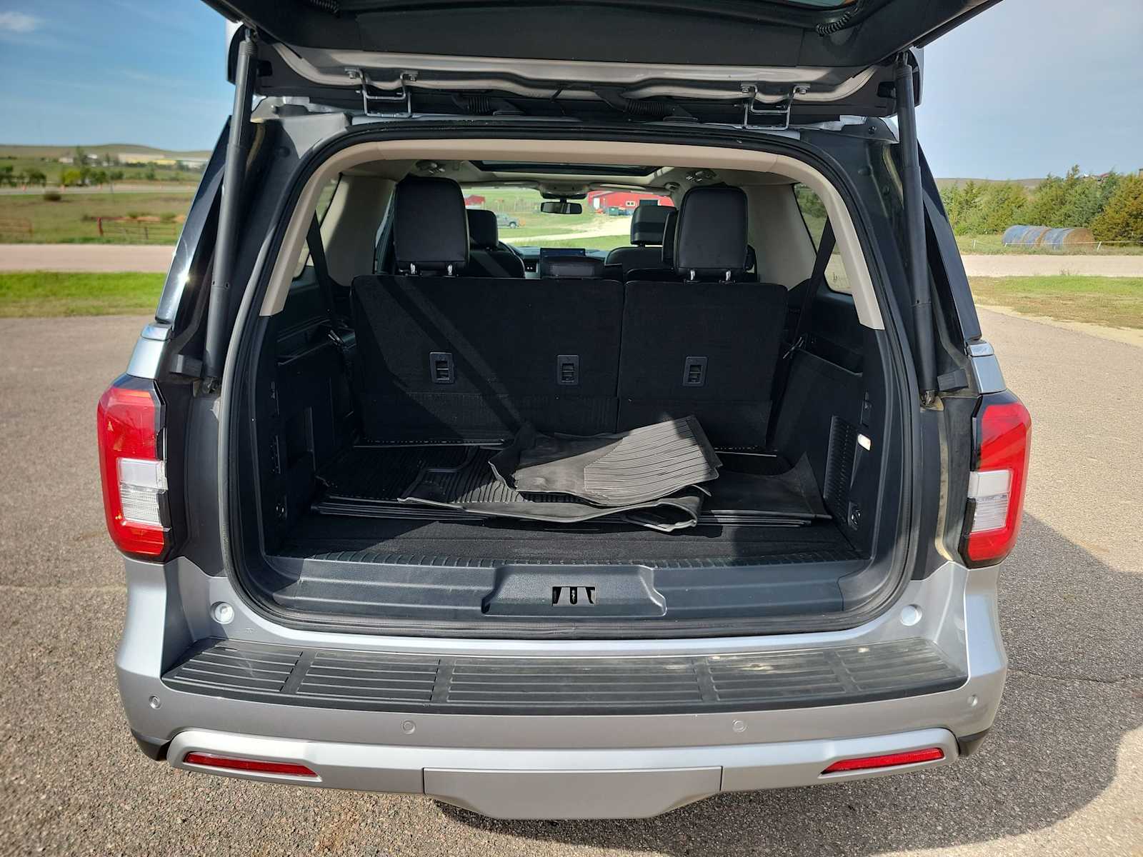 2024 Ford Expedition XLT - Photo 25