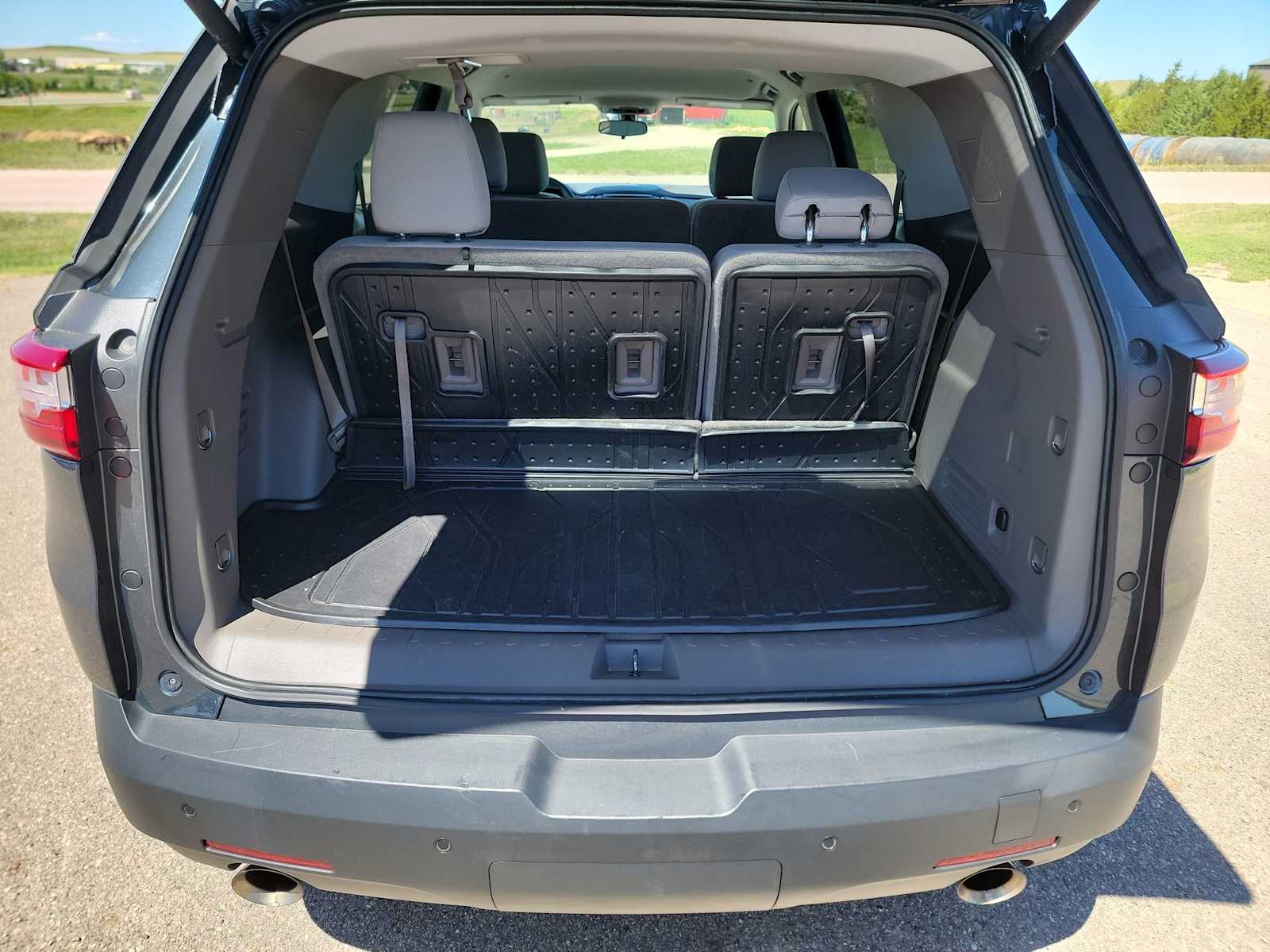 2021 Chevrolet Traverse 1LT - Photo 23
