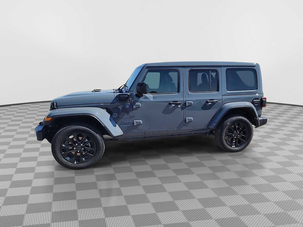 Used 2025 Jeep Wrangler 4xe Sahara SUV