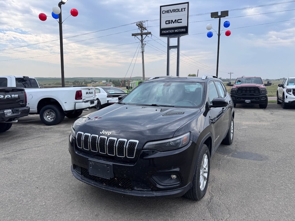Used 2019 Jeep Cherokee Latitude 4x4 SUV