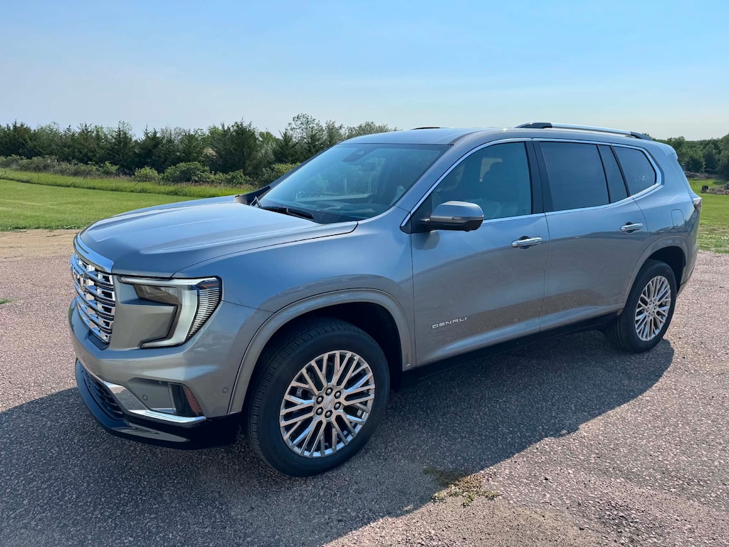 New 2026 GMC Acadia Denali SUV