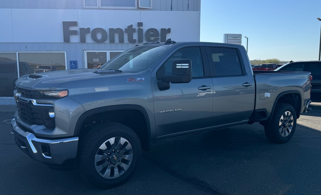 New 2026 Chevrolet Silverado 3500 HD LT Truck Crew Cab