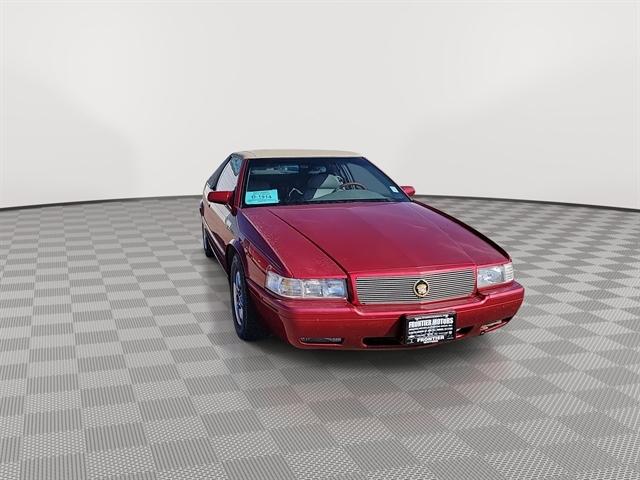 Used 2000 Cadillac Eldorado TOURING with VIN 1G6ET1295YB700582 for sale in Winner, SD