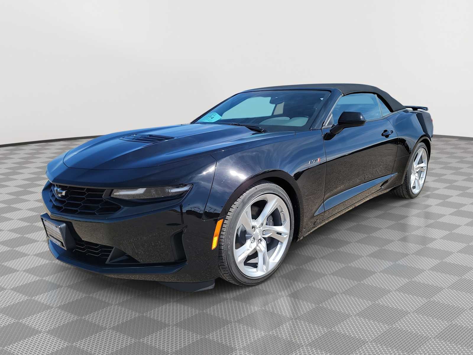 2023 Chevrolet Camaro 6.2 Convertible LT1's photo