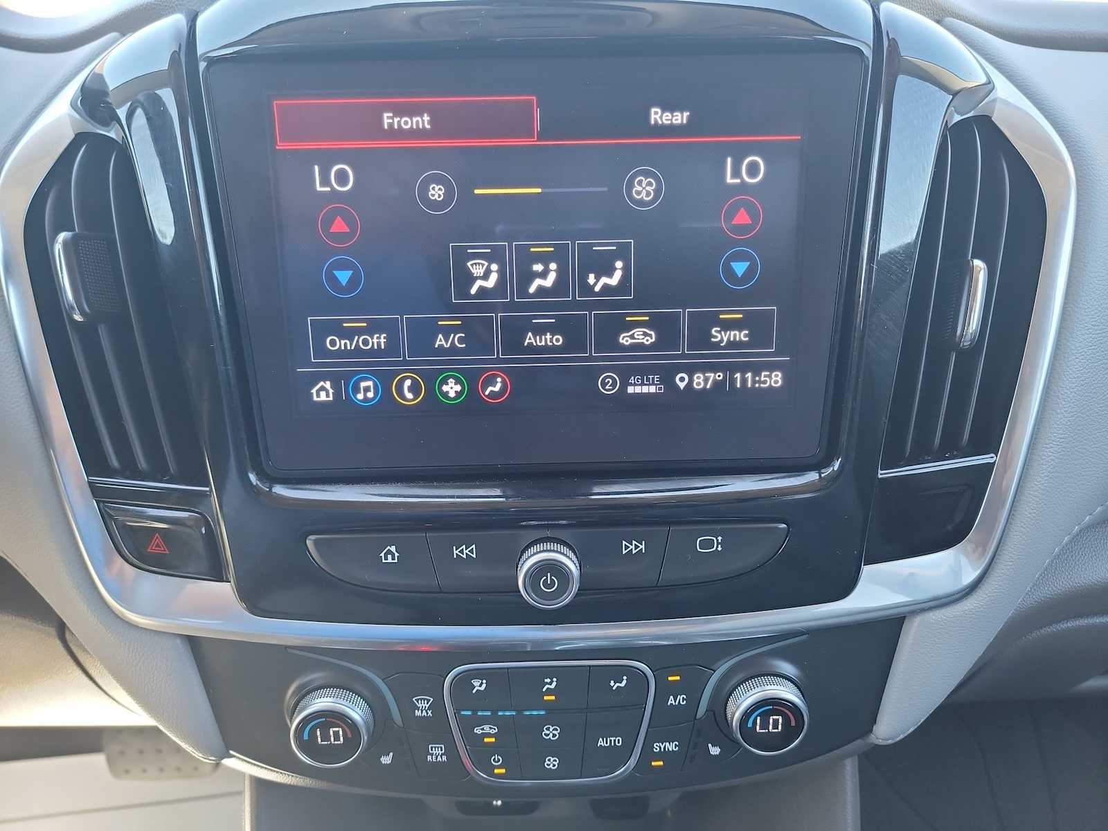 2021 Chevrolet Traverse 1LT - Photo 18