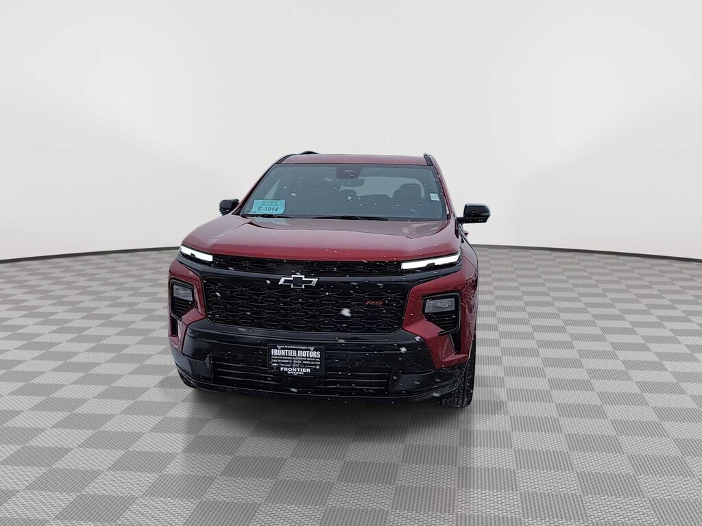 Used 2025 Chevrolet Traverse RS SUV