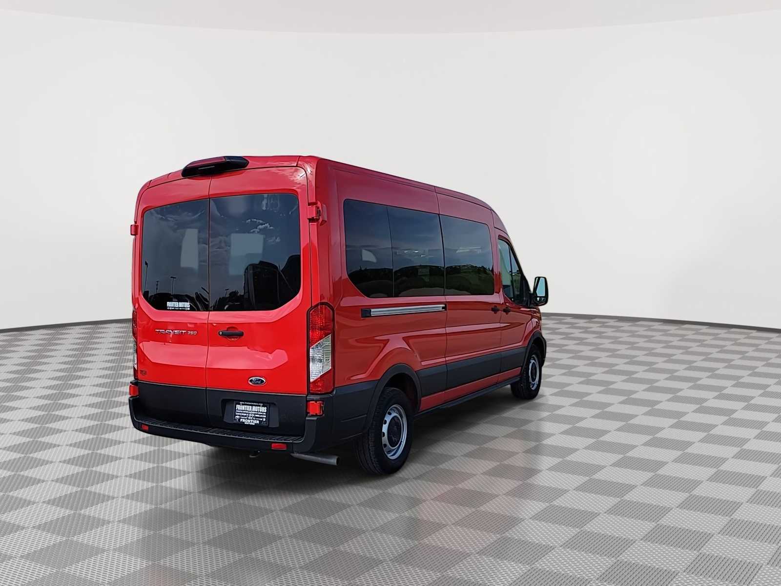 2024 Ford Transit Passenger Van XL - Photo 8