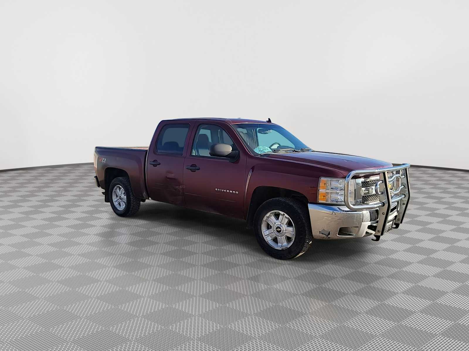 Used 2013 Chevrolet Silverado 1500 LT with VIN 3GCPKSE75DG105645 for sale in Winner, SD