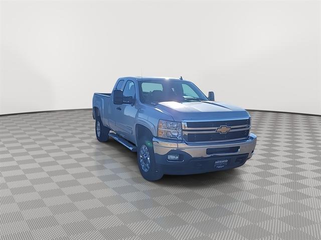 Used 2013 Chevrolet Silverado 2500HD LT with VIN 1GC2KXCG9DZ216841 for sale in Winner, SD