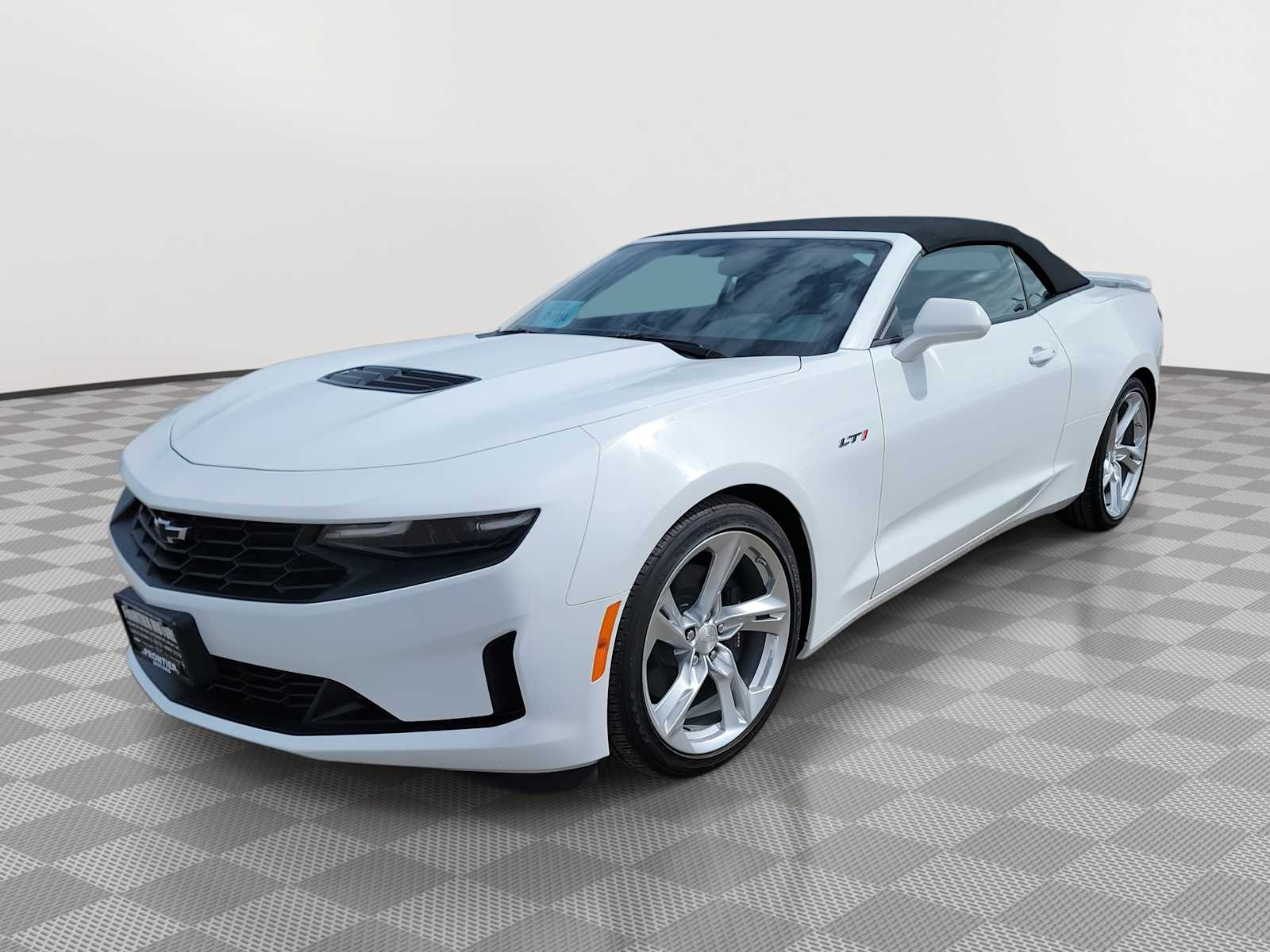 2023 Chevrolet Camaro 6.2 Convertible LT1's photo