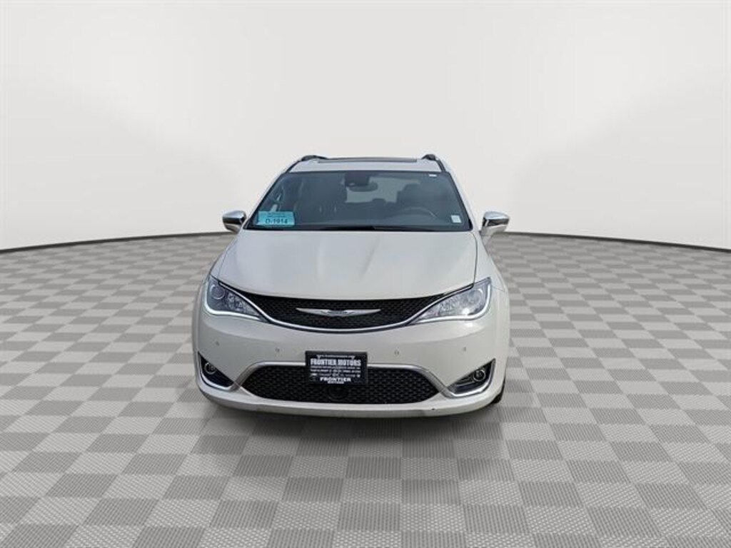 Used 2020 Chrysler Pacifica Limited Van Passenger Van
