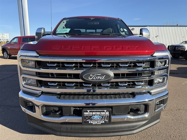2026 Ford F-350 Super Duty Lariat - Photo 2