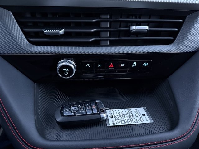 2026 Ford Explorer ST - Photo 19