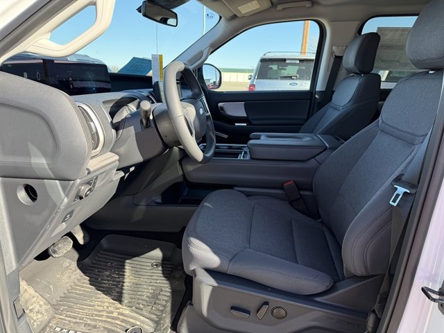 2025 Ford Expedition MAX Active - Photo 11