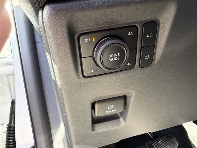 2025 Ford Expedition MAX Active - Photo 14