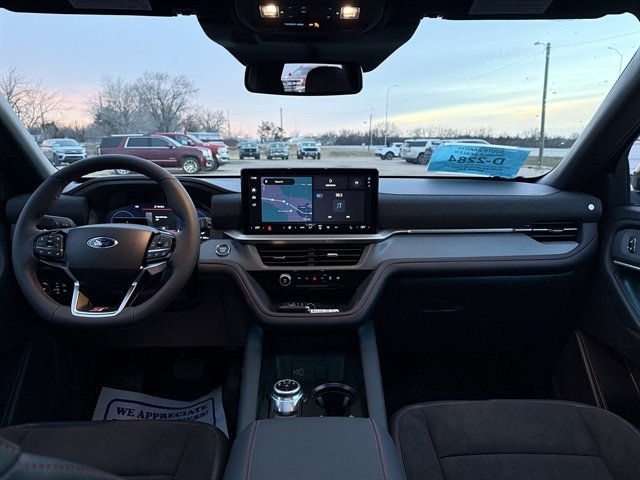2026 Ford Explorer ST - Photo 15