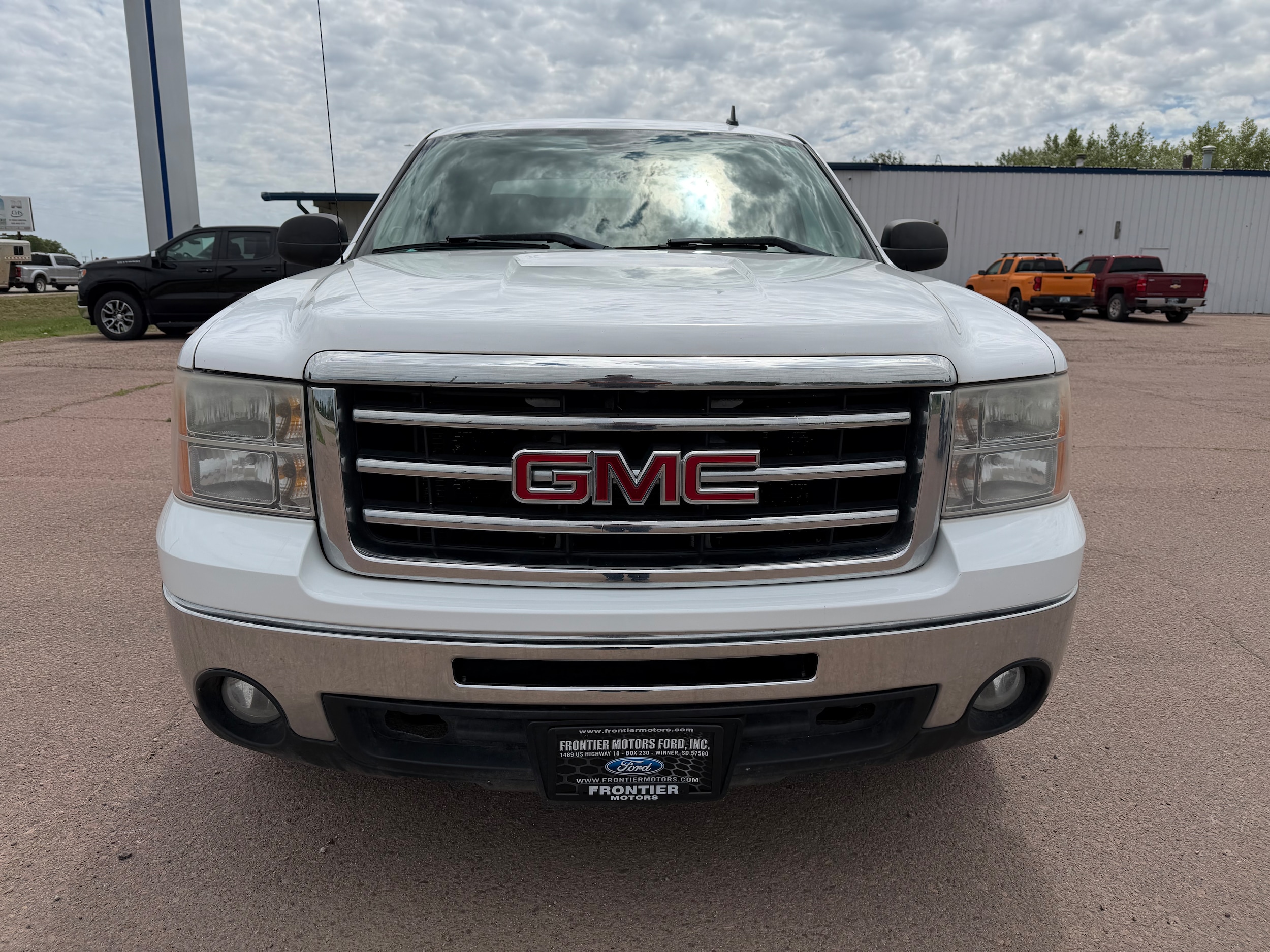 Used 2012 GMC Sierra 1500 SLE with VIN 1GTR1VE04CZ259293 for sale in Winner, SD