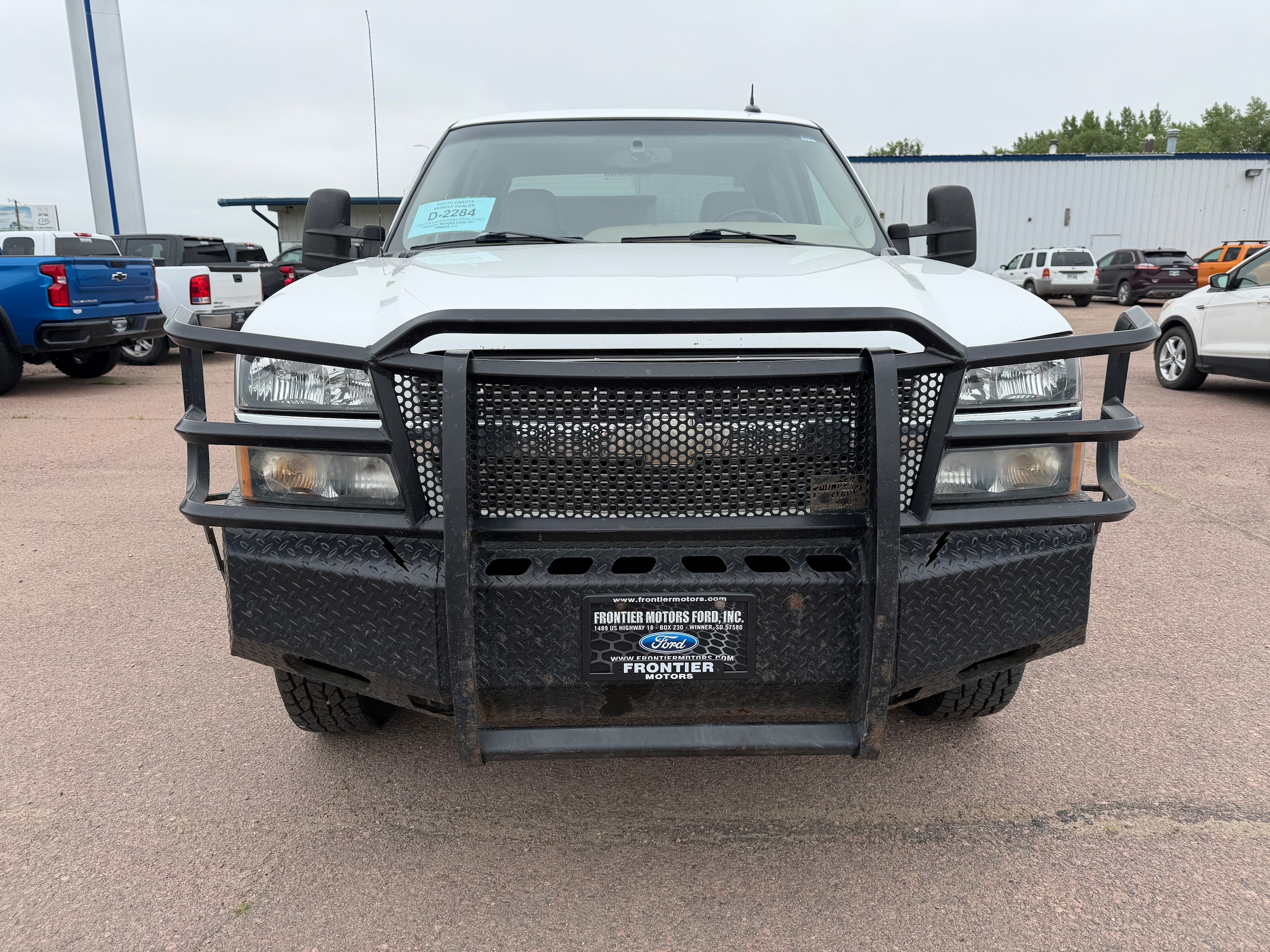 Used 2004 Chevrolet Silverado 2500HD LT with VIN 1GCHK23224F193146 for sale in Winner, SD