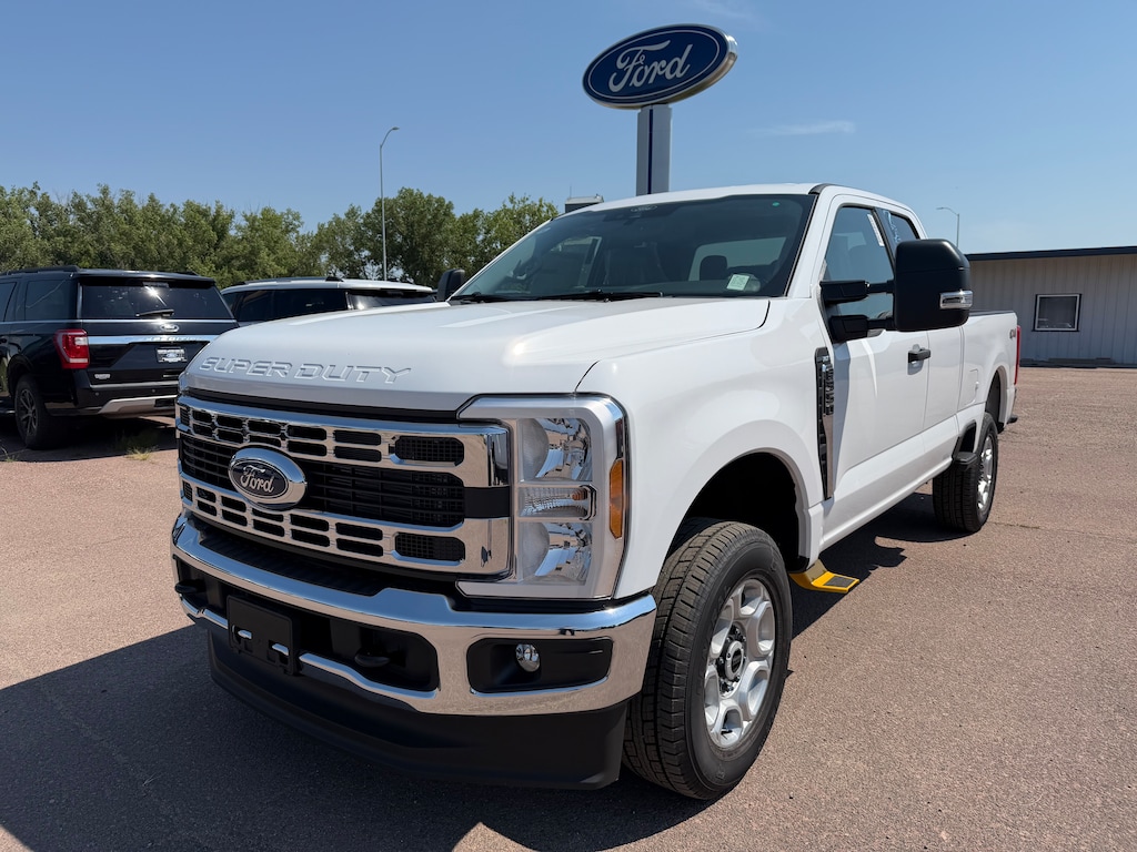 New 2026 Ford F-350 Truck Super Cab
