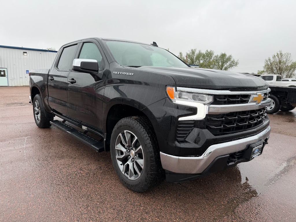 Used 2024 Chevrolet Silverado 1500 LT Truck Crew Cab