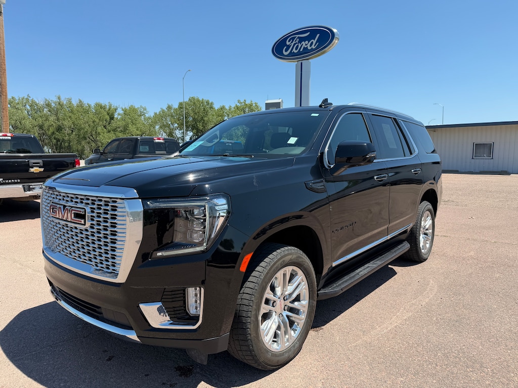 Used 2024 GMC Yukon SLT SUV