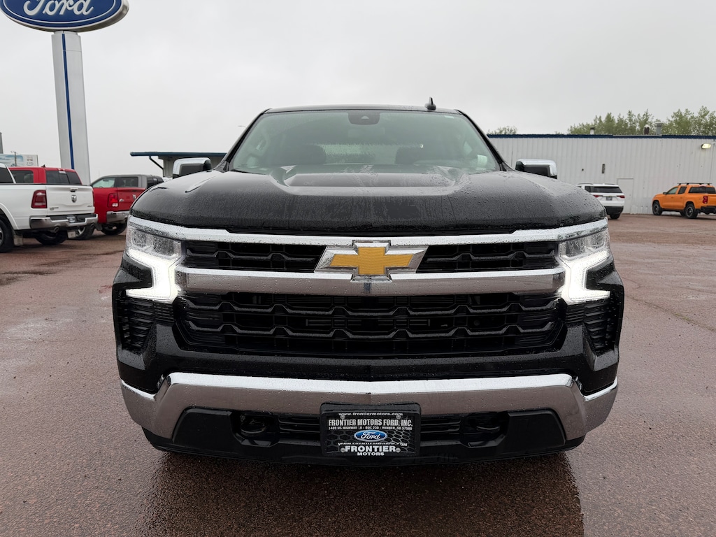 Used 2024 Chevrolet Silverado 1500 LT Truck Crew Cab