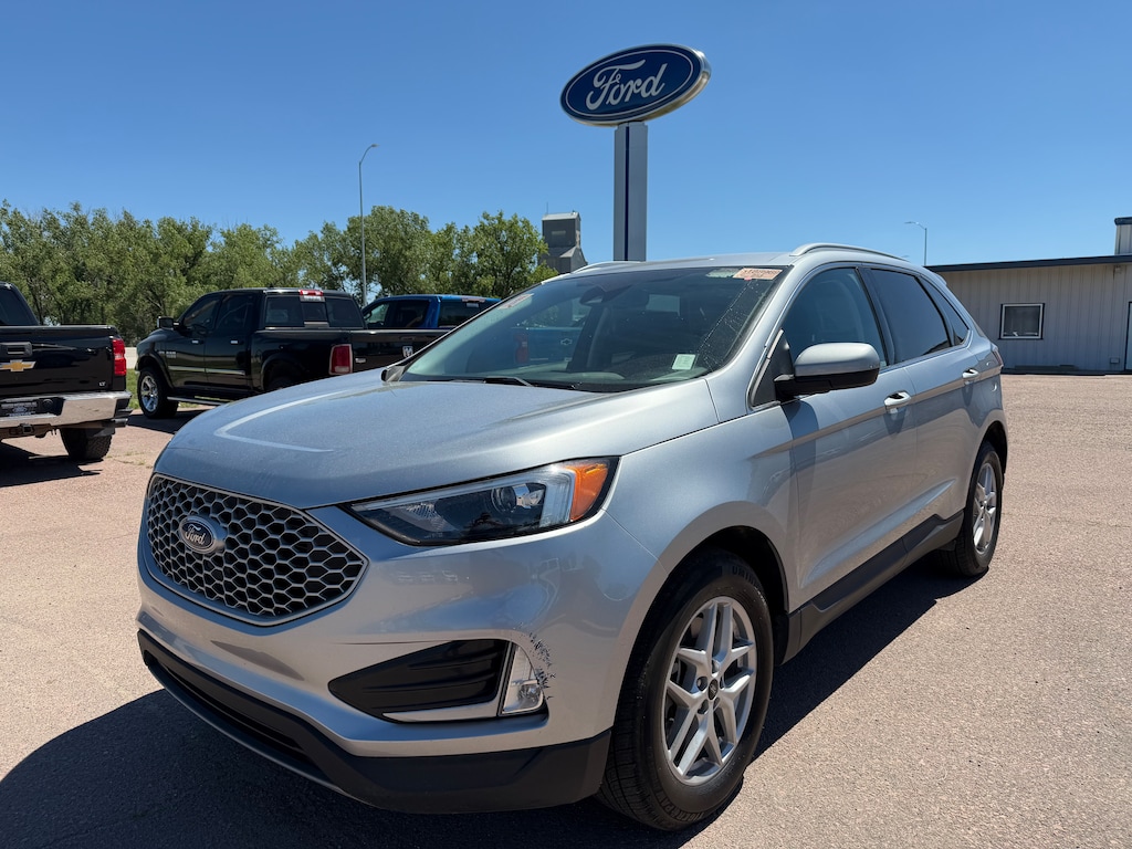 Used 2024 Ford Edge SUV