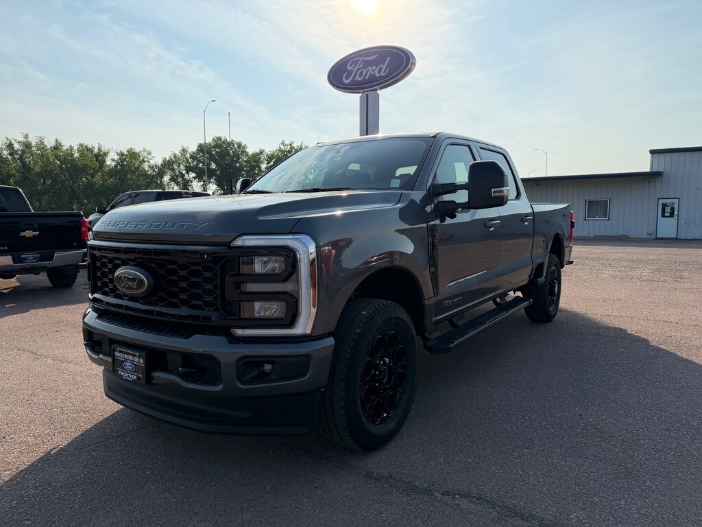 New 2026 Ford F-350 Lariat Long Box Truck Crew Cab