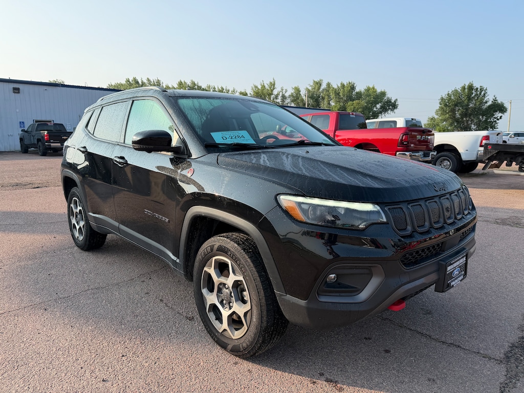Used 2022 Jeep Compass Trailhawk SUV