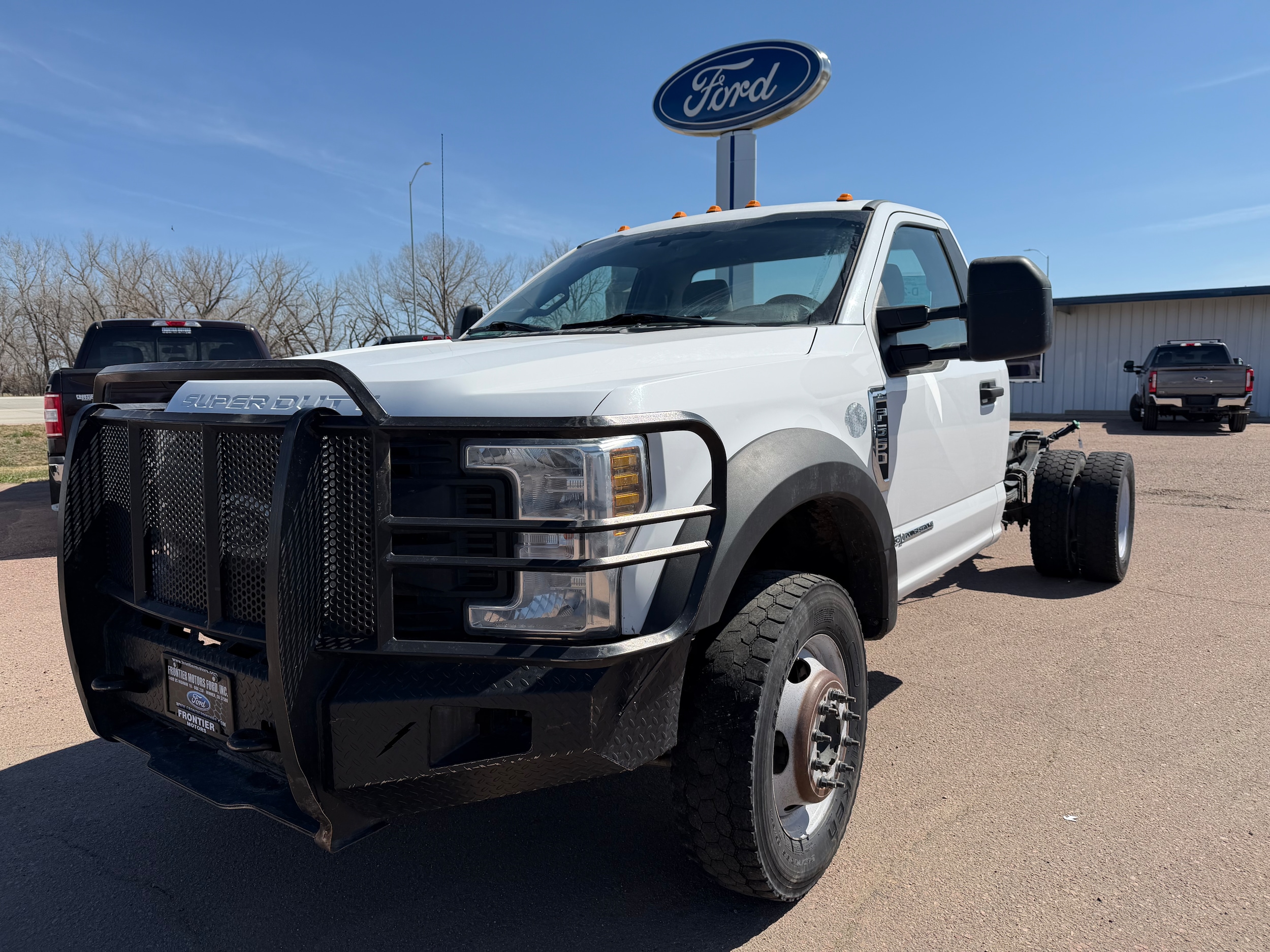 2019 Ford F-550 Super Duty Chassis Cab XL