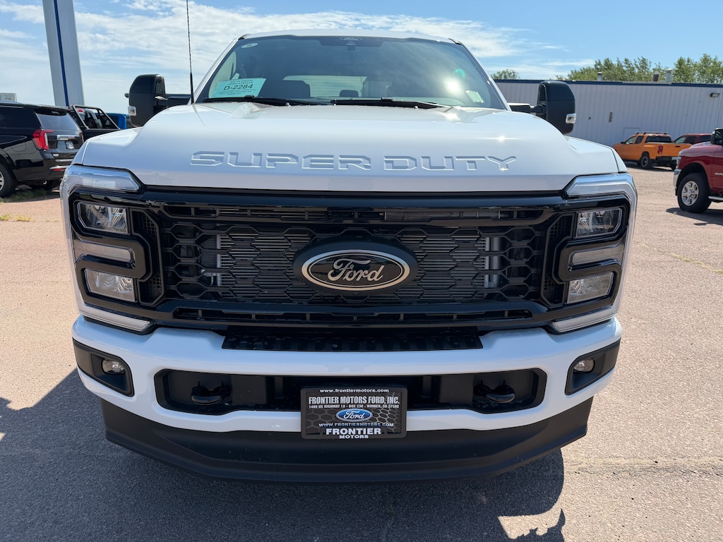 New 2026 Ford F-350 Truck Crew Cab