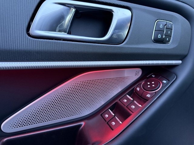 2026 Ford Explorer ST - Photo 12