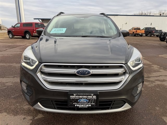 Used 2017 Ford Escape SE with VIN 1FMCU0GD3HUB99572 for sale in Winner, SD
