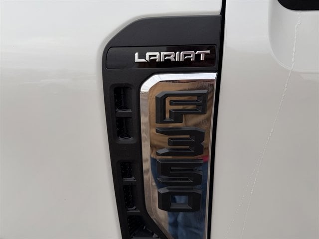 2026 Ford F-350 Super Duty Lariat - Photo 12