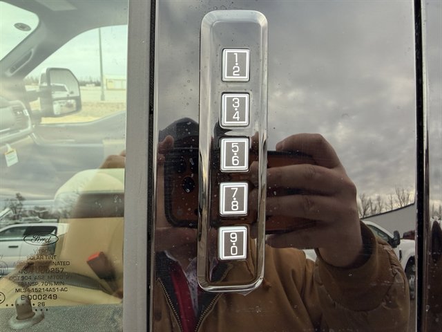 2026 Ford F-350 Super Duty Lariat - Photo 10