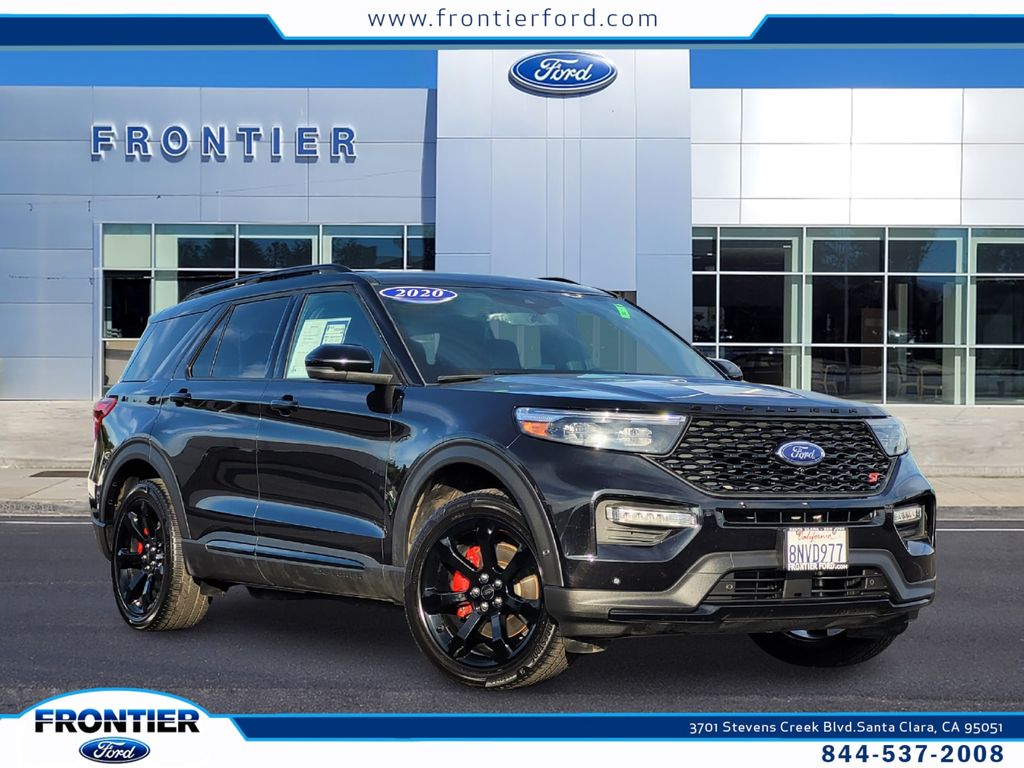 2020 Ford Explorer ST's photo