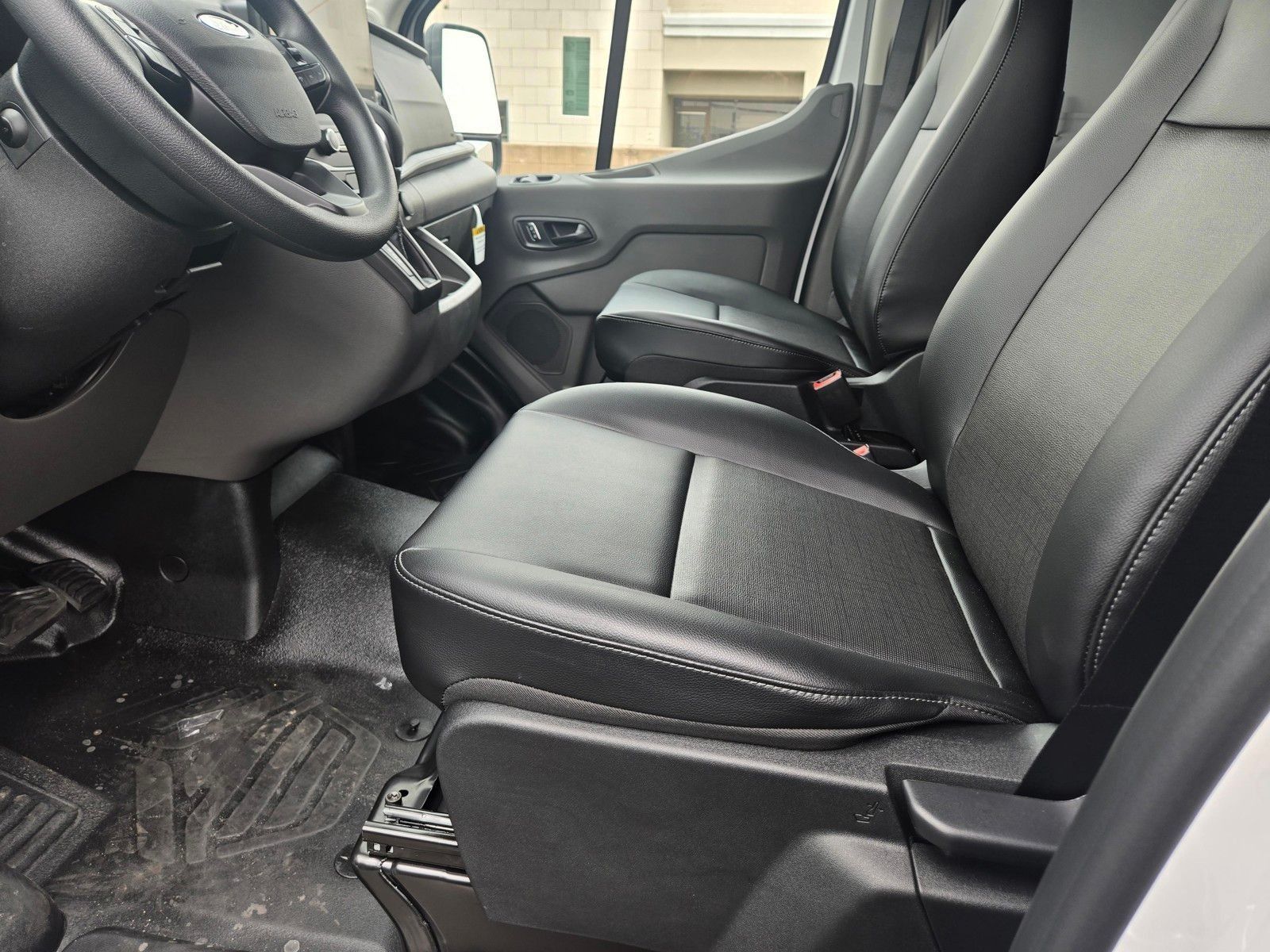 2026 Ford Transit Van Base - Photo 8