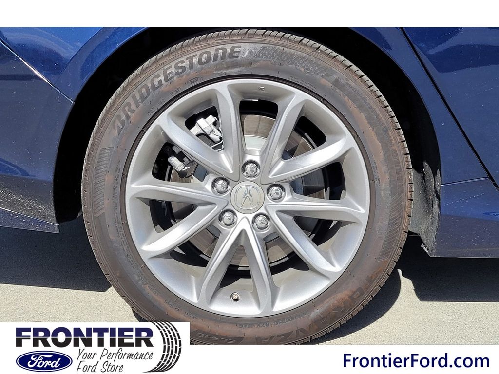 2021 Acura TLX photo 3