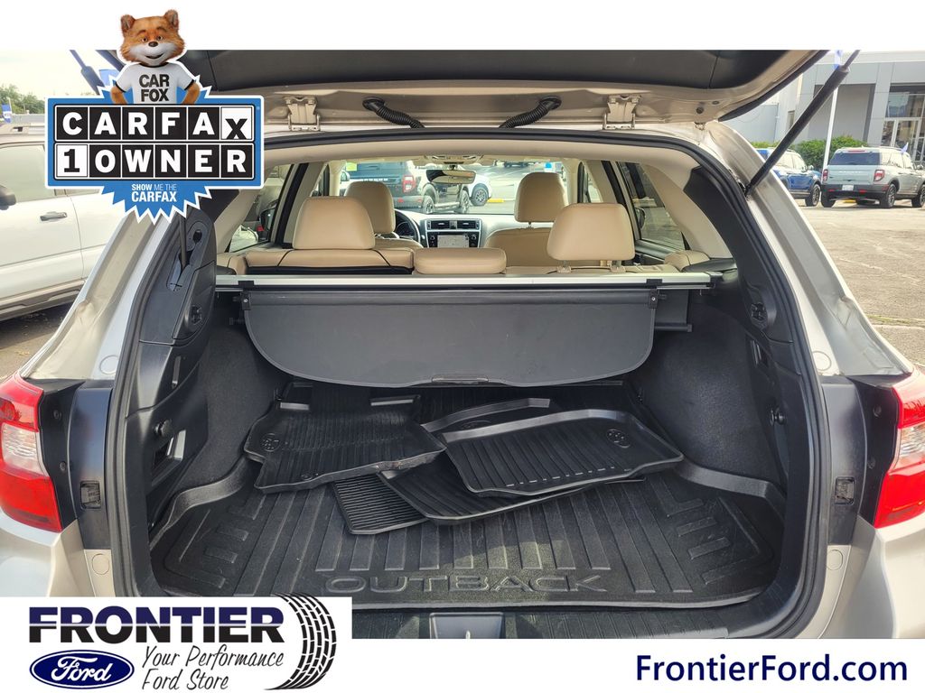 2019 Subaru Outback 2.5i Limited photo 6