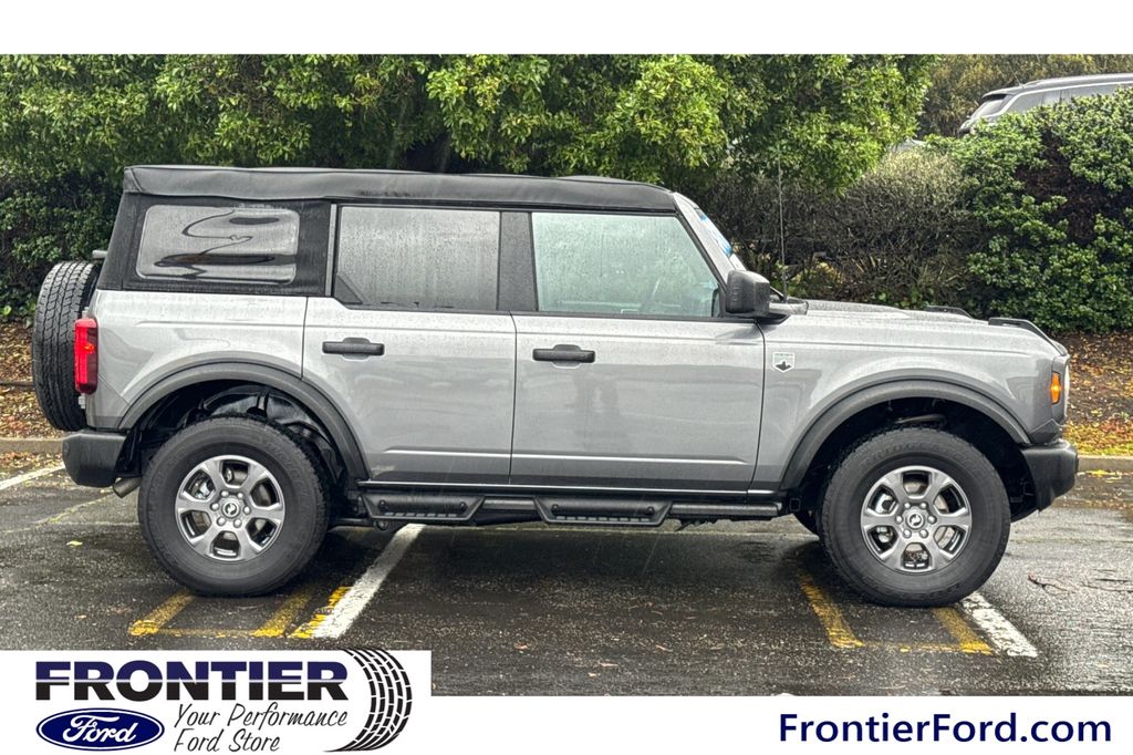 2023 Ford Bronco Big Bend I-4 cyl photo 2